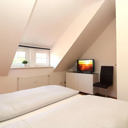Apartment Silva 12 - Sally Kuehlungsborn